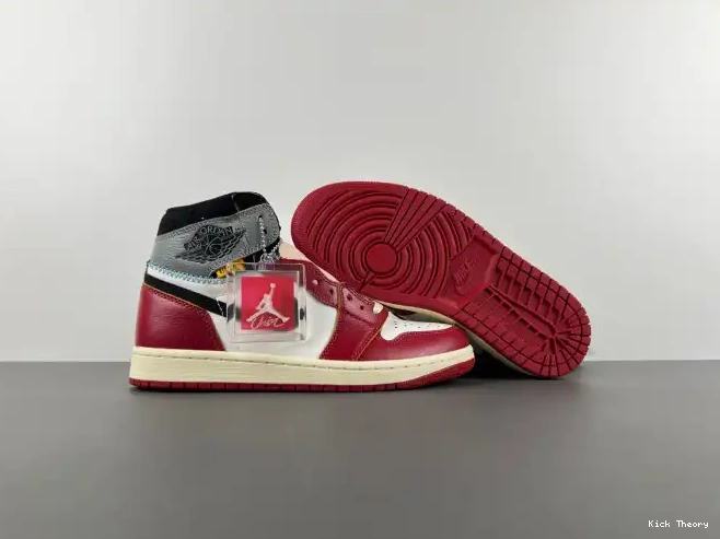 Kicked Out Shoe Store 1 x Jordan High HV8563-600 Air OG Union LA 0501